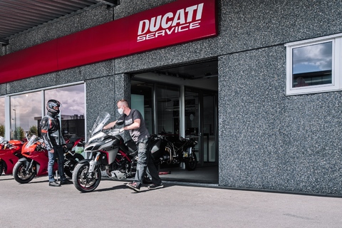 Ducati News: Ducati bietet seinen Kunden kostenlose Software-Updates und eine Garantieerweiterung von drei Monaten.