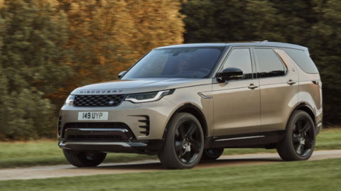 Land Rover Discovery 2021 Fahrszene.png