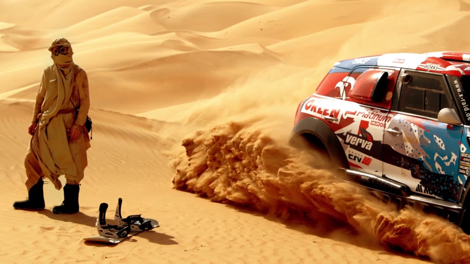 Abu Dhabi Desert Challenge with a MINI and a Snowboard...