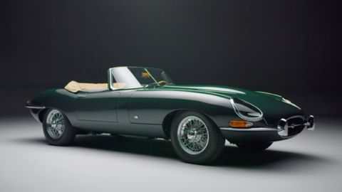 Jaguar E-Type 60 Jahre Collection Roadster Studio.png