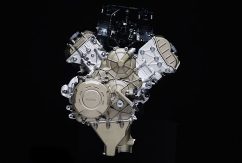 Ducati V4-Motor Desmosedici Stradale.png