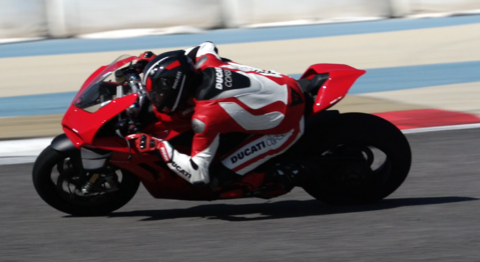 Ducati Panigale V4.png