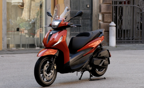 Piaggio Beverly .png