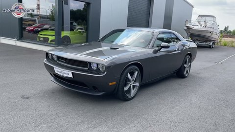 DODGE CHALLENGER V6 _ FOR SALE (BQ).jpg