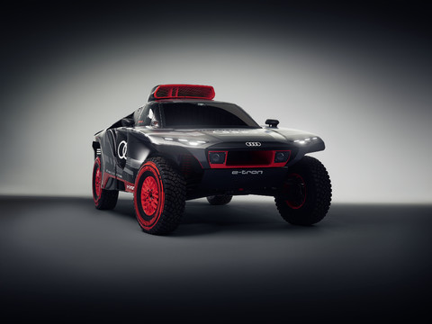 Audi RS Q e-tron rallye dakar Studio.jpg