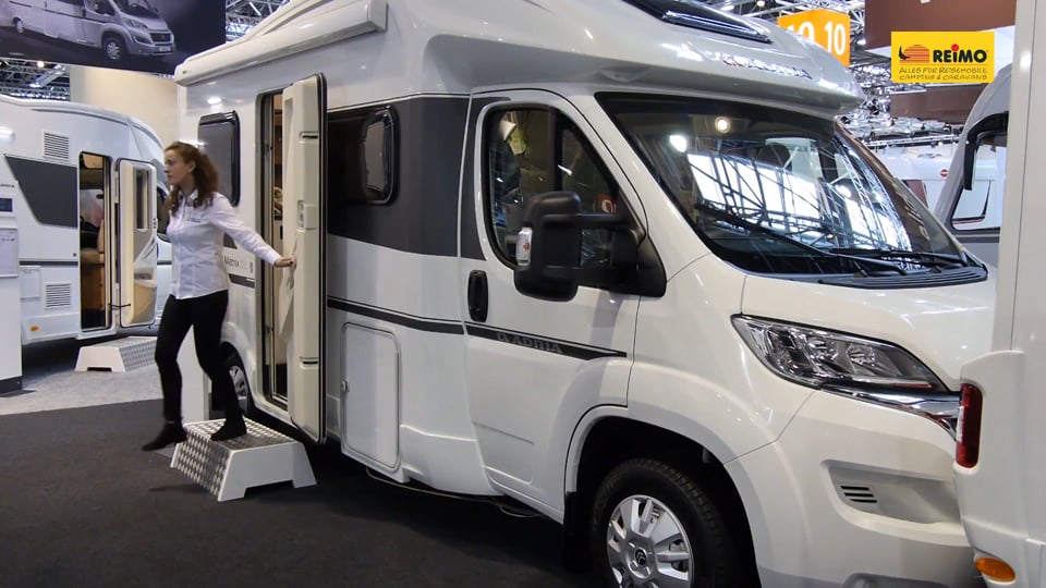 Adria 2018 6m Wohnmobil mit Hubbet (Matrix SG) 