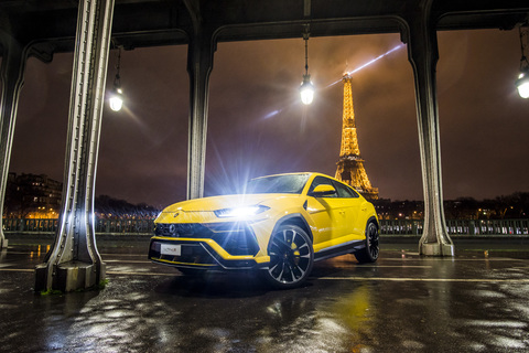 Lamborghini Urus Super SUV.jpg