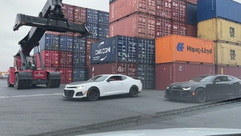 2021 12 23 Unloading 2 Camaro ZL1 1LE (BQ).jpg