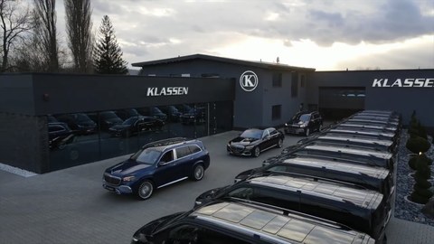 Mercedes-Benz V-Klasse - MAYBACH - Autohändler für neue Premium - und Luxusautos - VIP Cars and Vans (BQ).jpg