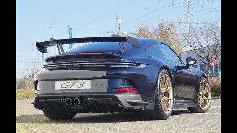 Porsche Neuwagen 992 GT3 Clubsport JET-BLACK 2022 (BQ).jpg