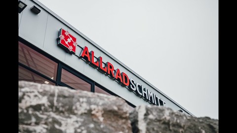 Allrad Schmitt - Ein Rundgang durch unser neues Autohaus (BQ).jpg