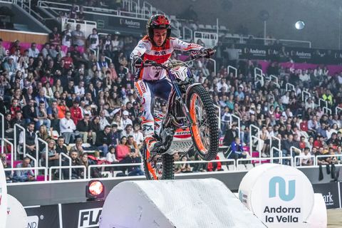 rht22-x-trial Andorra Toni Bou 2022 Champion.jpg