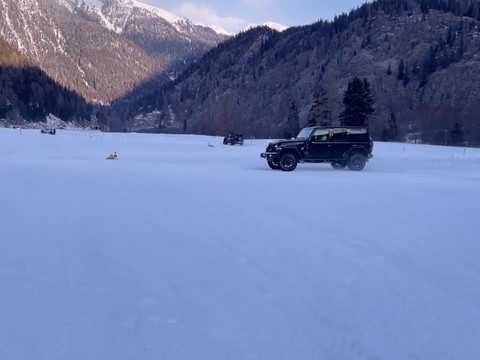 4x4 exploring - abenteuer offroad - geländewagen fahren.jpg