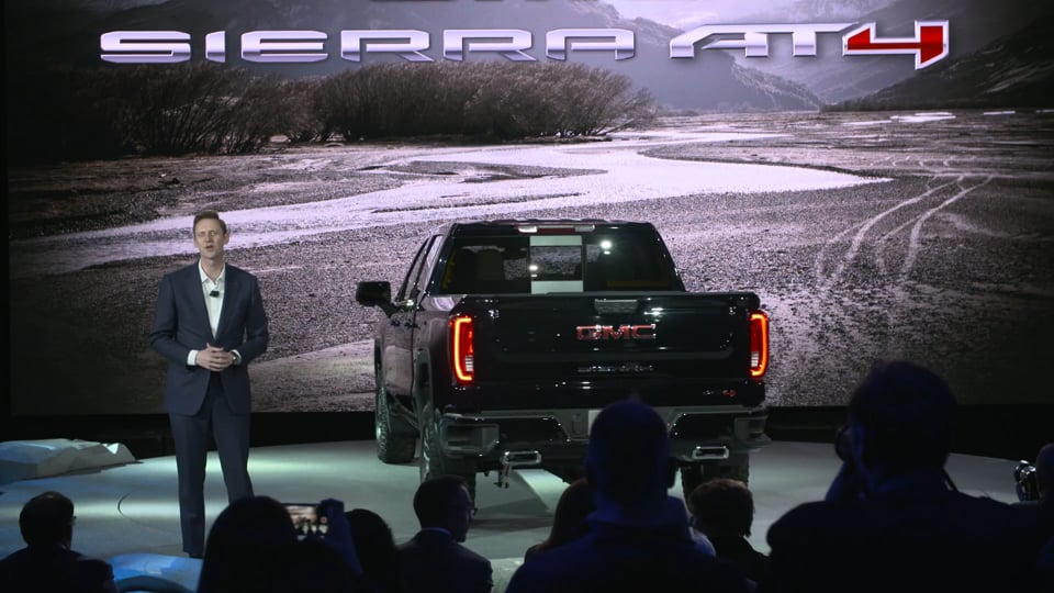 Reveal of the 2019 GMC Sierra AT4