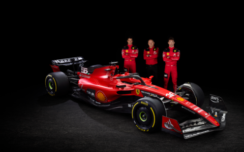 Formel_eins_Ferrari_SF-23_Scuderia_Bahrain.png