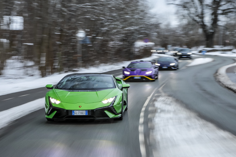 Lamborghini Festival Winter Test Sportwagen Luxusklasse.jpg