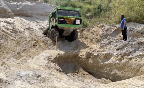 offroad team landsberg - truck trial - offroad gelände - offroad fahren.png