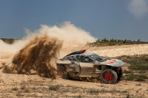 Dakar-Test Saragossa, Juli 2023  Audi RS Q e-tron Dakar-Vorbereitung.jpg