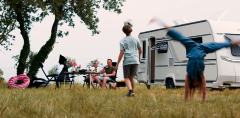 fendt caravan - markenfilm - reisemobil - wohnmobil - caravan - camping.PNG