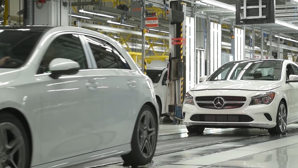  Produktionsstart in Kecskemét: Erste Mercedes-Benz A-Klasse aus Ungarn