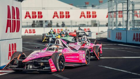 Formel E | Tokyo E-Prix: Pascal Wehrlein nach Formel-E-Premiere in Tokio neuer Spitzenreiter in der Fahrer-WM.