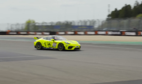 mcchip-dkr - porsche cayman gt4 - nls rennen - nürburgring - rennfahrzeug.PNG