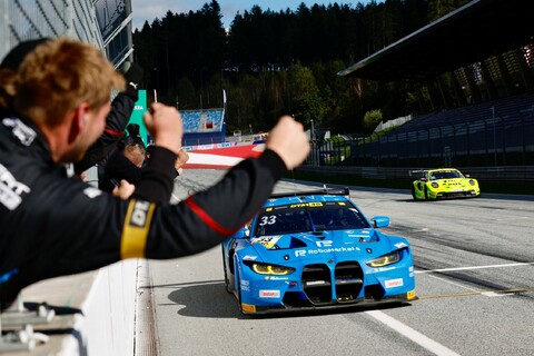 DTM 2024 | Red Bull Ring: René Rast triumphiert auf dem Red Bull Ring – Schubert Motorsport führt Teamwertung an.