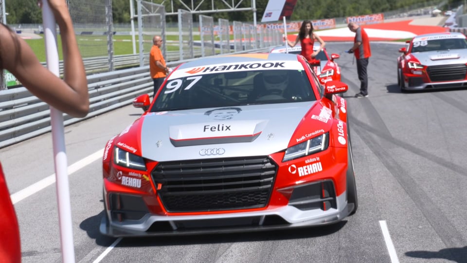 60 Seconds of Audi Sport 67/2015 - Audi Sport TT Cup, Duell der Skistars