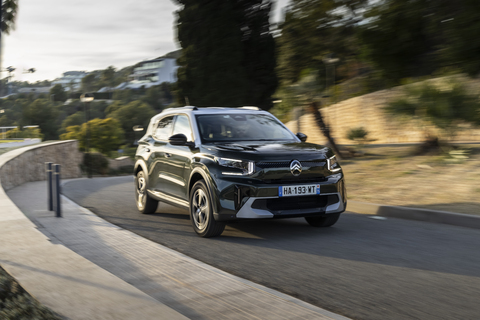 DER NEUE CITROËN C3 AIRCROSS: DER GÜNSTIGSTE UND KOMFORTABELSTE KOMPAKT-SUV MIT BIS ZU 7 SITZEN.