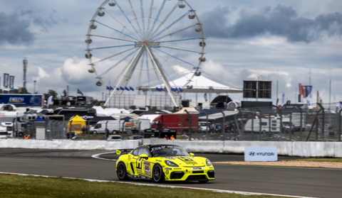 mcchip-dkr - sportwagen - tuning - 24 h rennen nürburgring - porsche cayman gt4 rennwagen.PNG