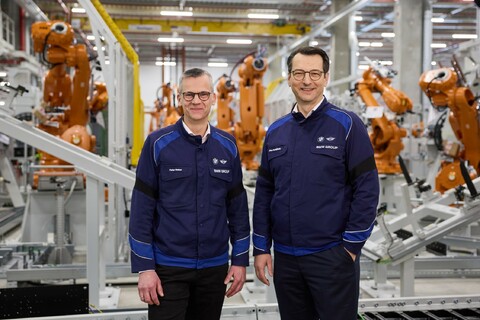 Dr. Peter Weber, Leiter BMW Group Werk München und Dr. Milan Nedeljkovic, Produktionsvorstand der BMW AG.jpg