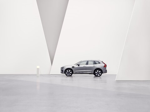 Siegeszug mit Stecker: Volvo XC60 ist auch im neuen Jahr Deutschlands beliebtester Plug-in-Hybrid.