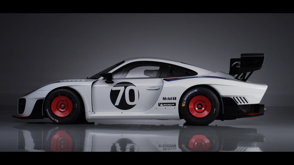 World premiere: Exclusive new edition of the Porsche 935