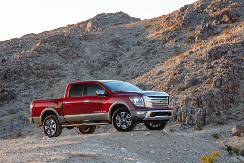 2020-nissan-titan-platinum-reserve-1.jpg